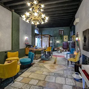 La Corte Италия