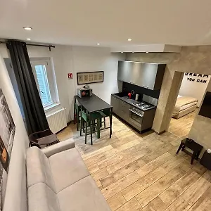 https://leonardo-duplex-apartment.it-lombardy.com
