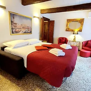 Palazzo Del Sale, Rialto Venetië